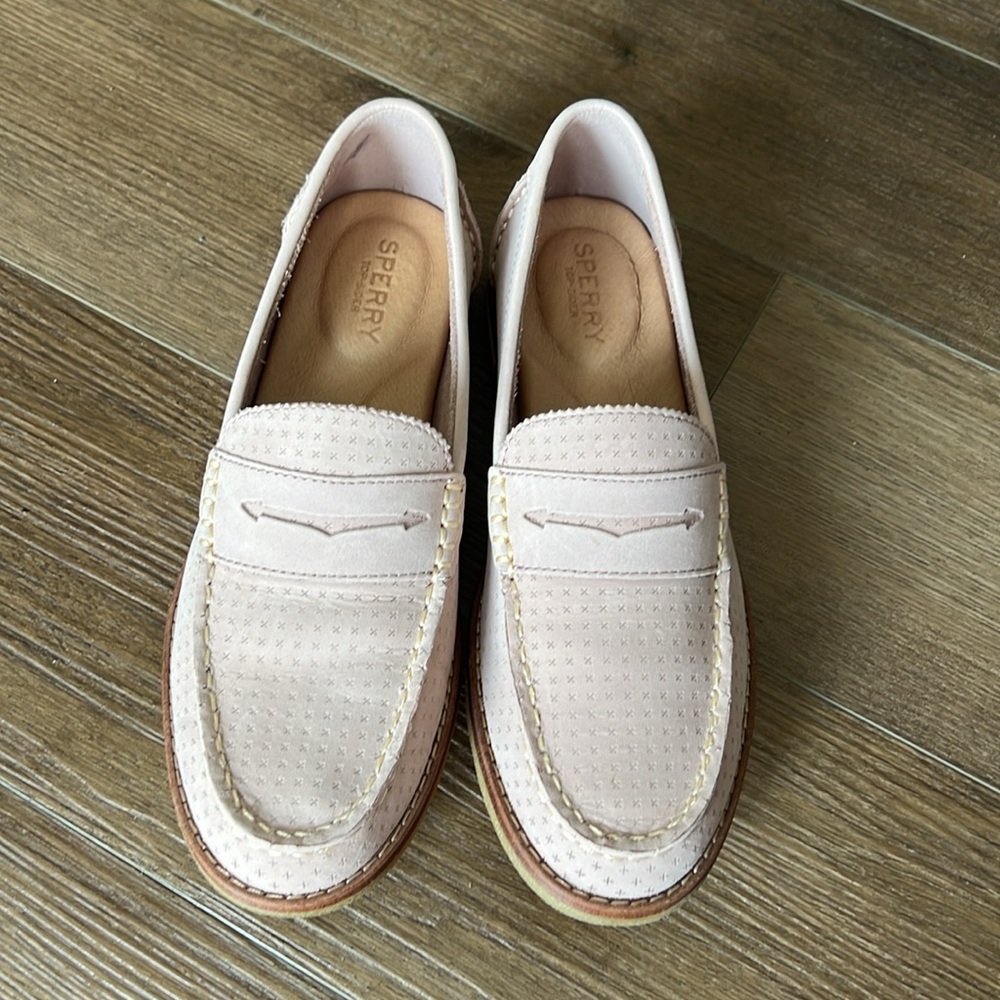 Leather Sperry 6 1/2 seaport penny loafer